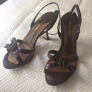 Shoe Alligator design